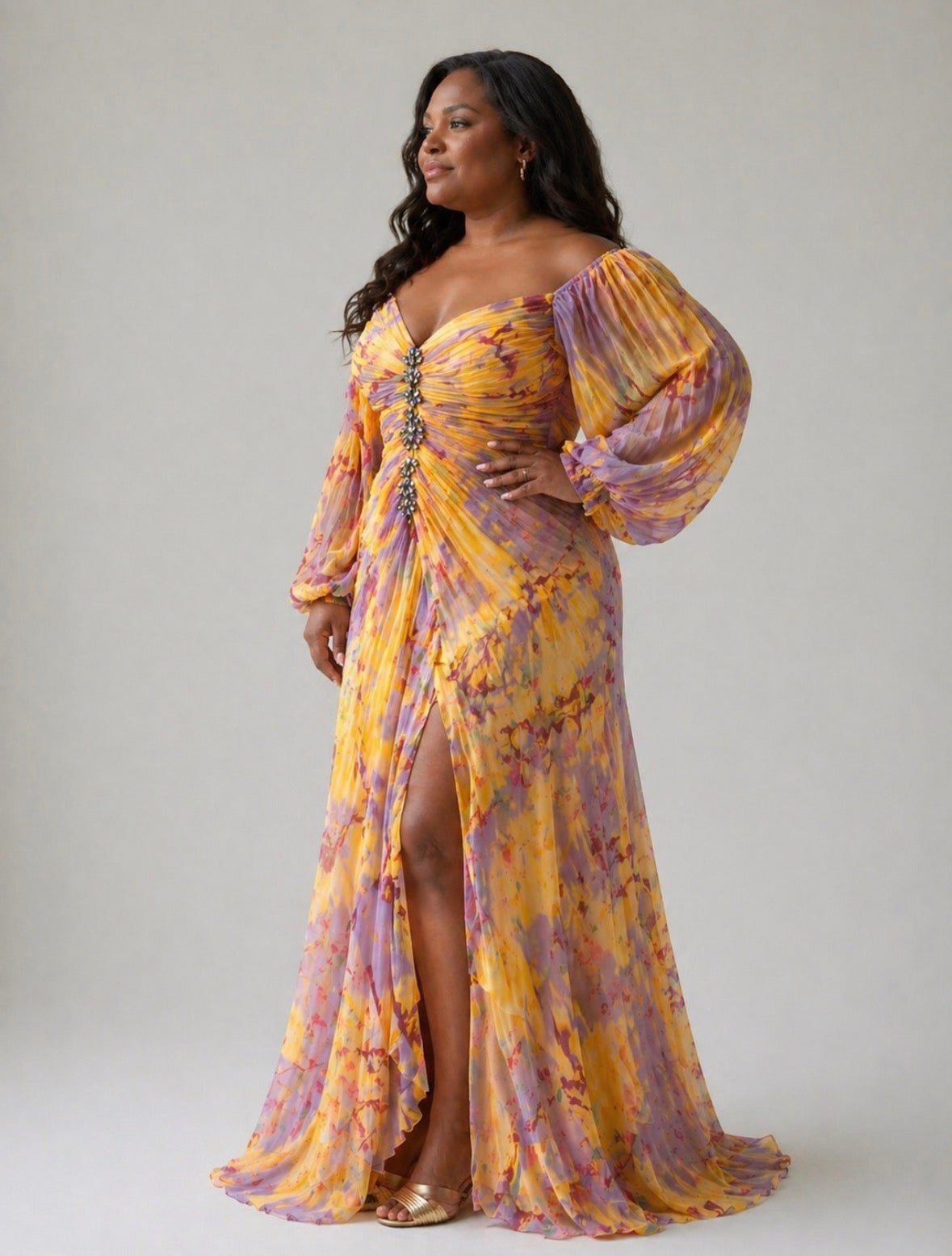 Diane & Susan™ | Elegant Dress with V-Neck