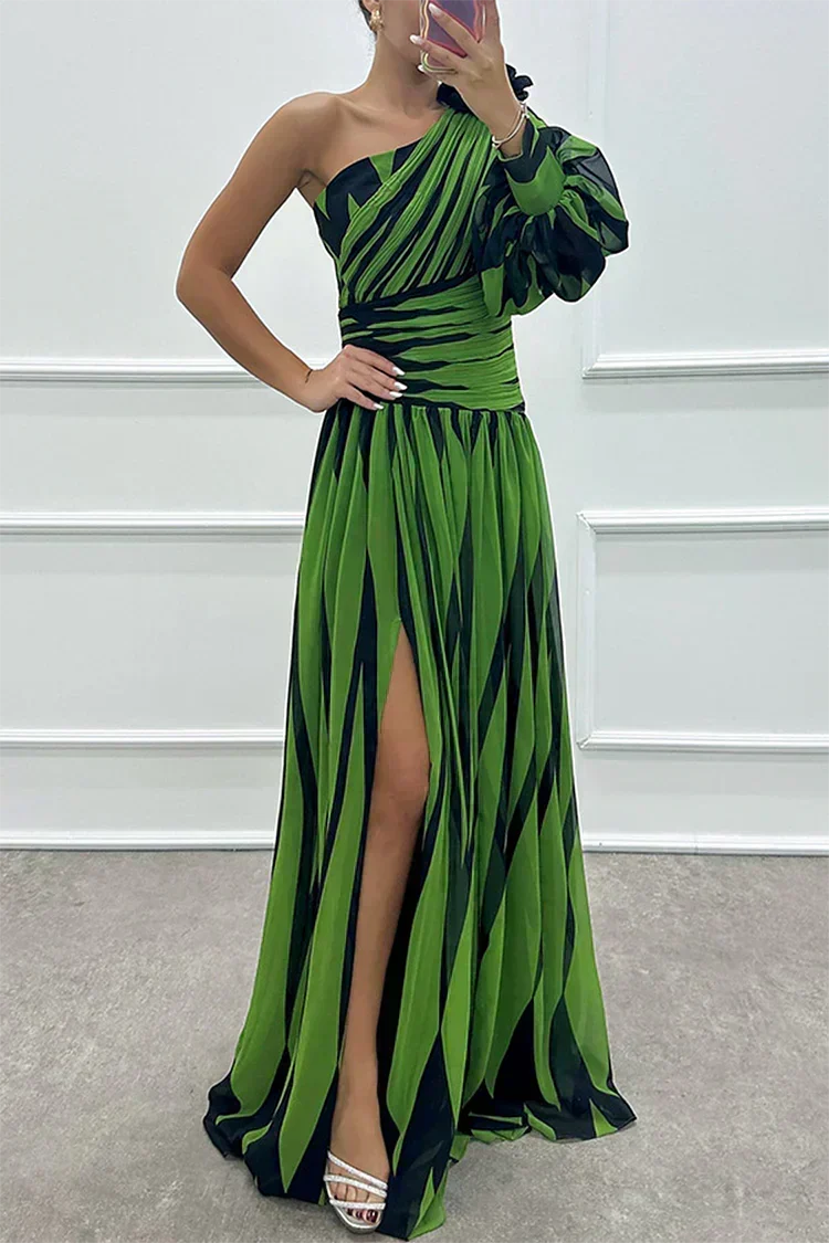 Diane & Susan™ |Elegant Striped Maxi Dress with One Shoulder