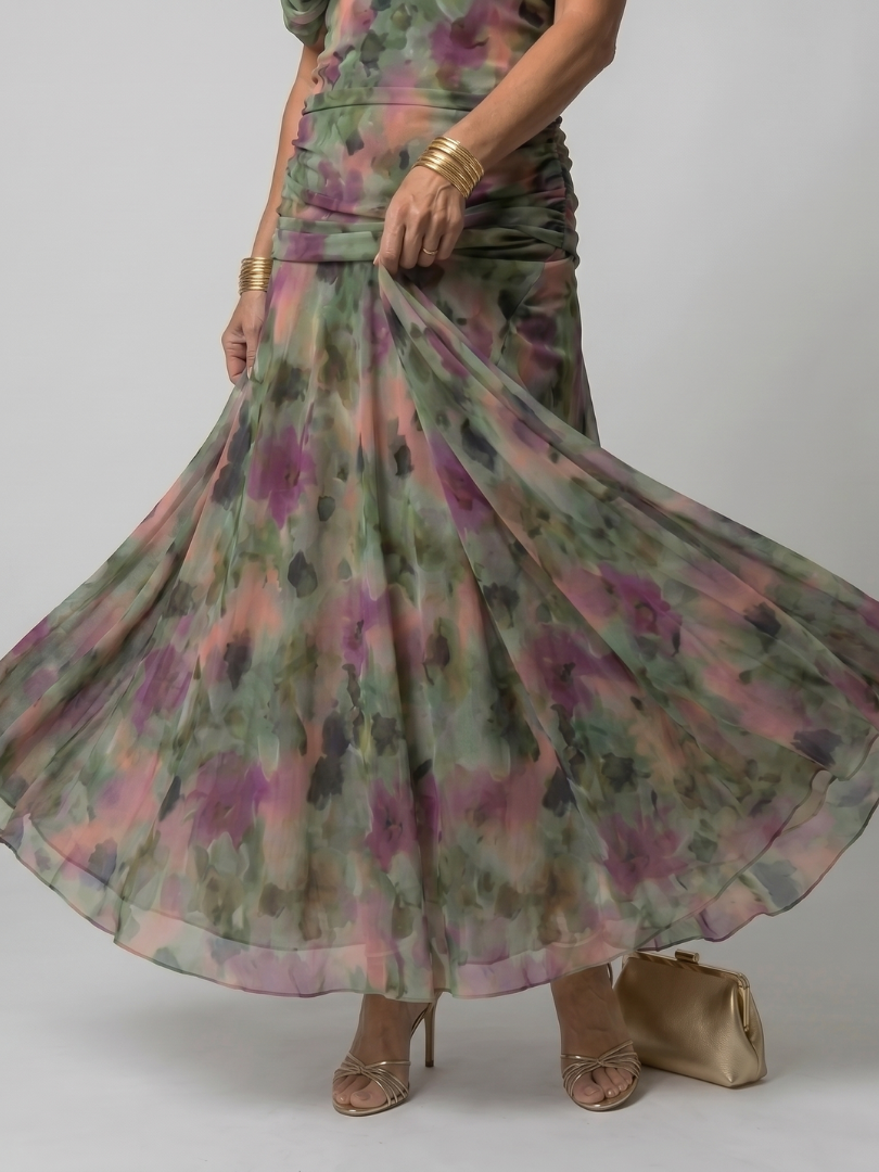 Diane & Susan™ | Flow Midi Dress