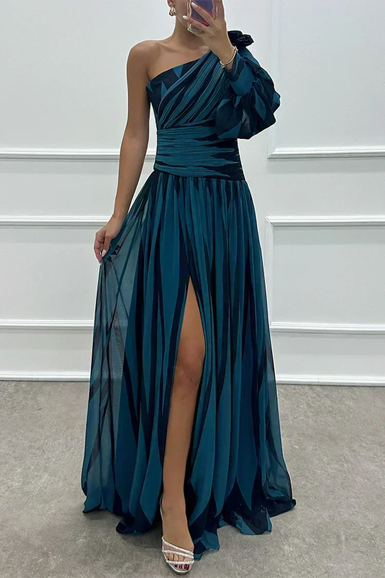 Diane & Susan™ |Elegant Striped Maxi Dress with One Shoulder