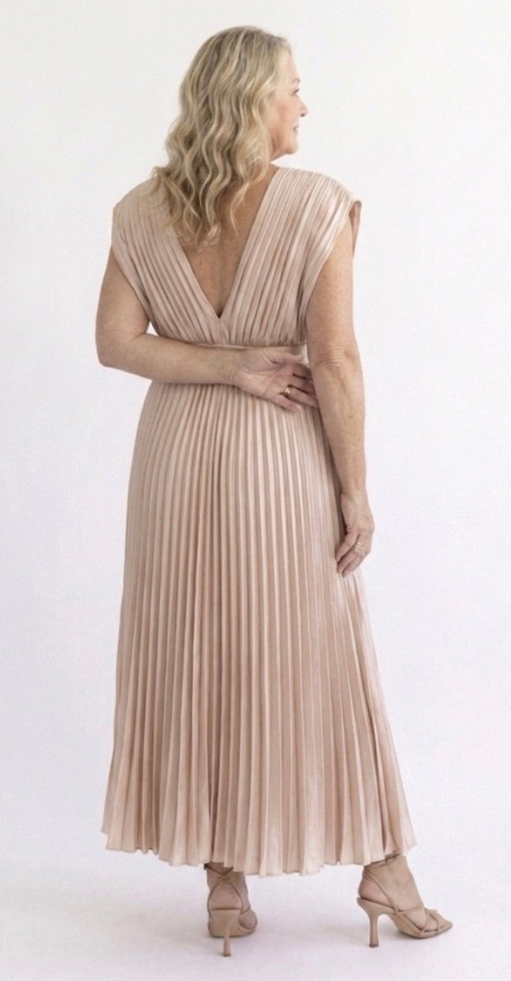 Diane & Susan™ | Timeless Pleated Midi Dress