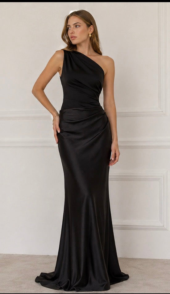 Diane & Susan™ | Maxi Dress with a Guilt in Satin