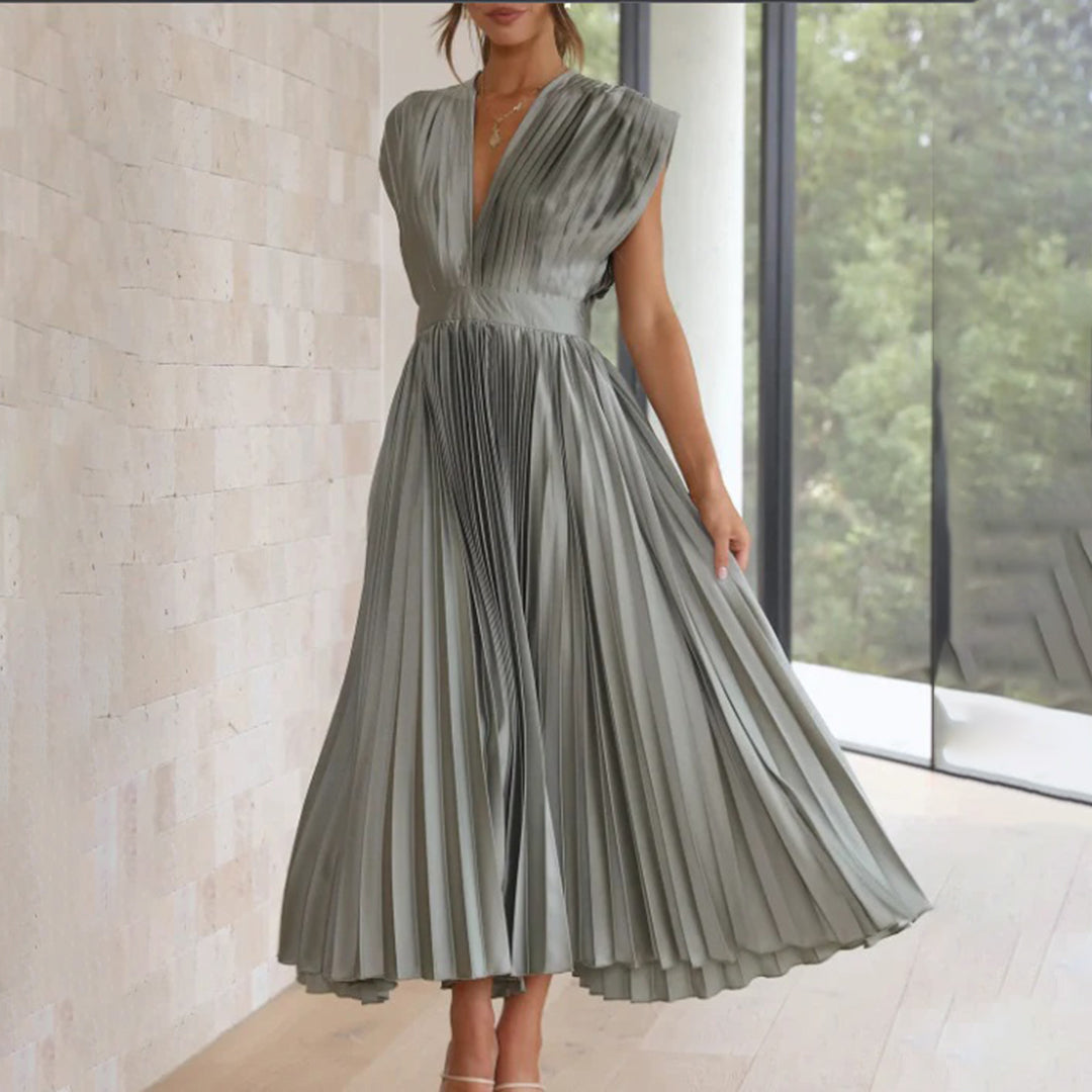 Diane & Susan™ | Timeless Pleated Midi Dress