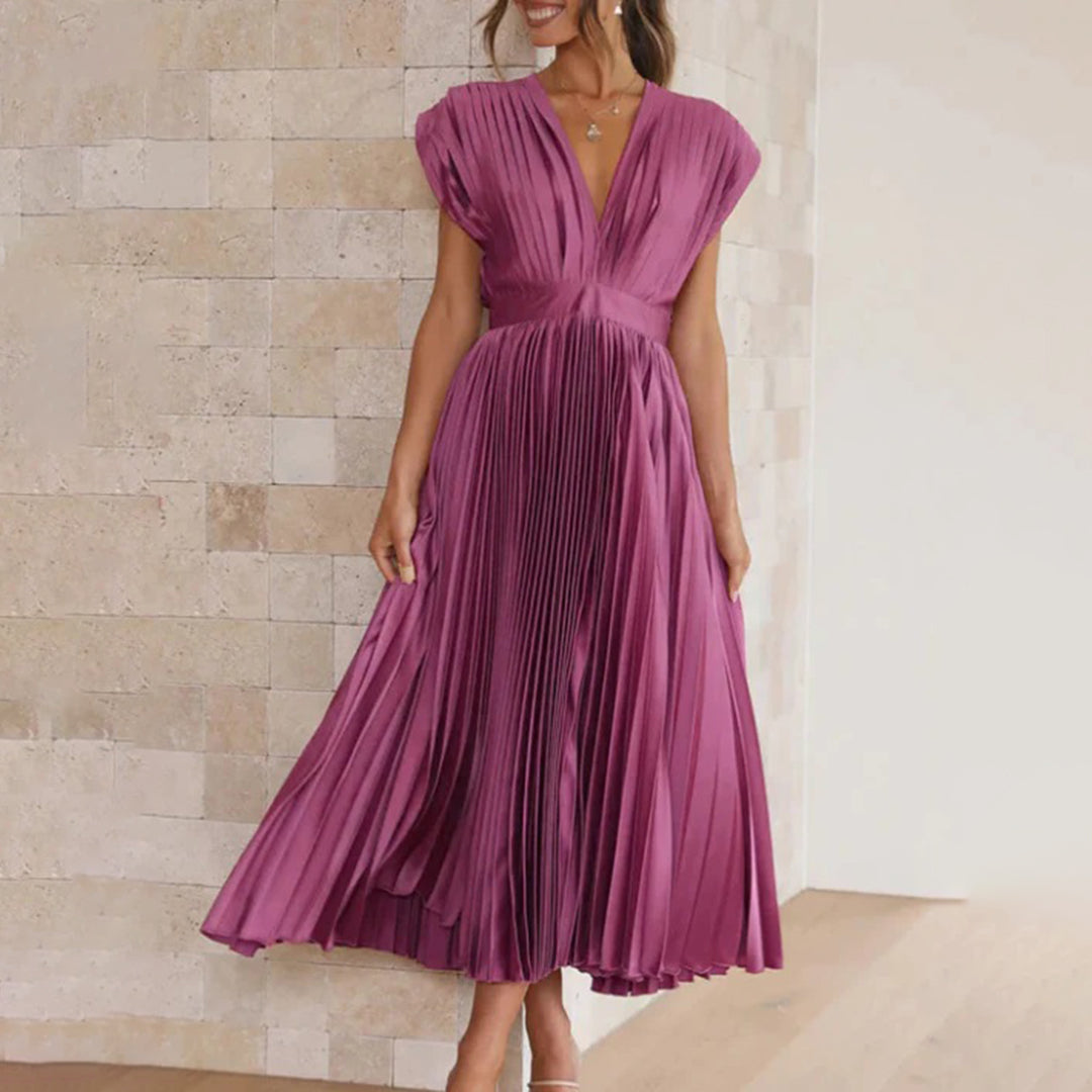 Diane & Susan™ | Timeless Pleated Midi Dress