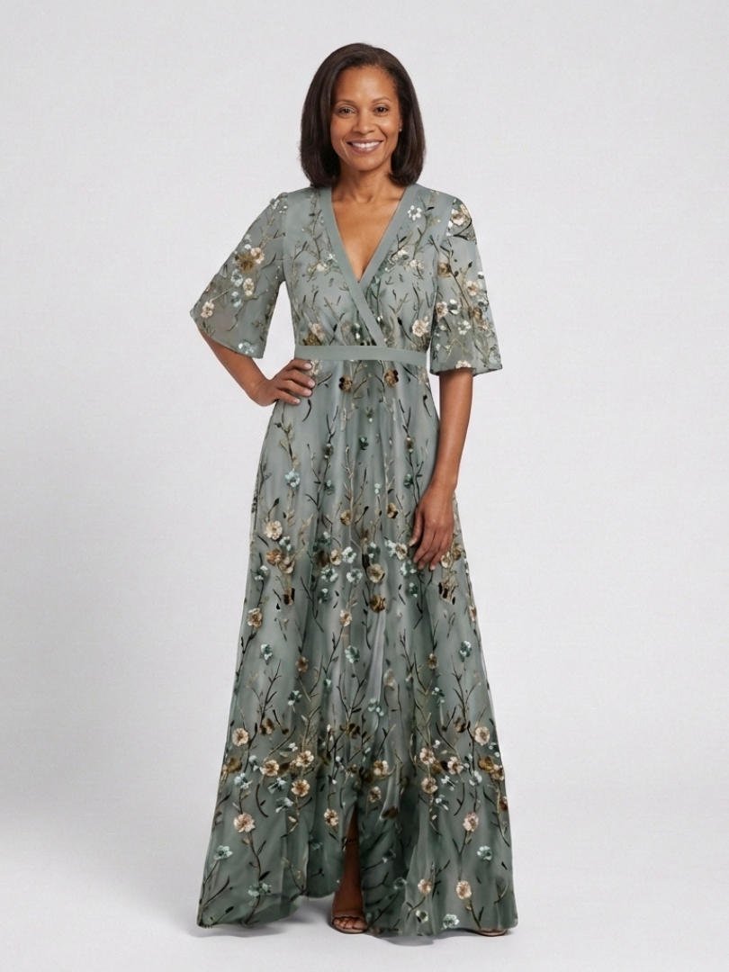 Diane & Susan™ | Floral V Neck Short Sleeve Maxi Dress